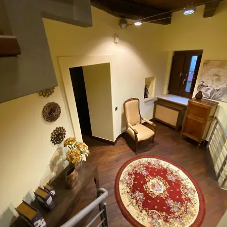 Domus Telesio Couette-café