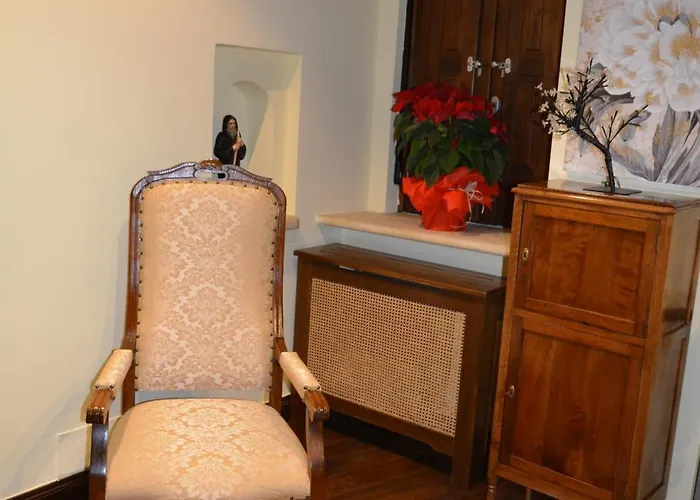 住宿加早餐酒店 Domus Telesio 4*