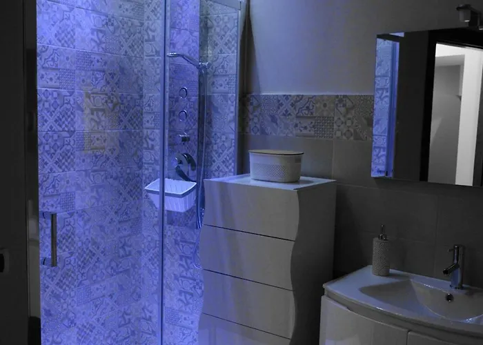 Domus Telesio 住宿加早餐酒店 4*