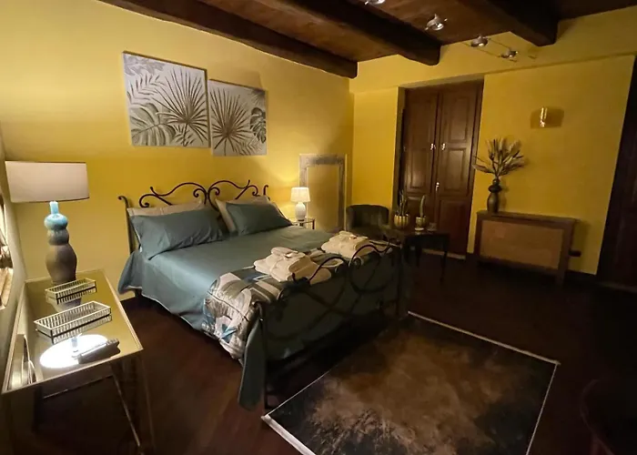 Domus Telesio Bed & Breakfast 4*