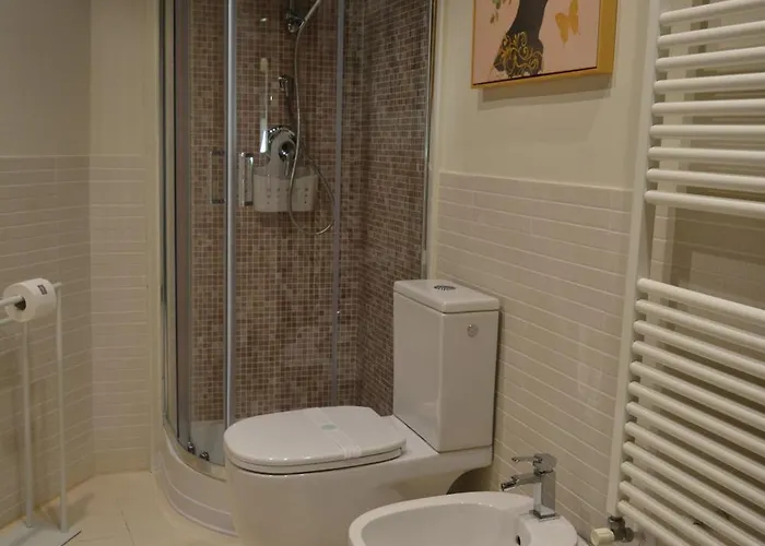 Domus Telesio 住宿加早餐酒店 4*