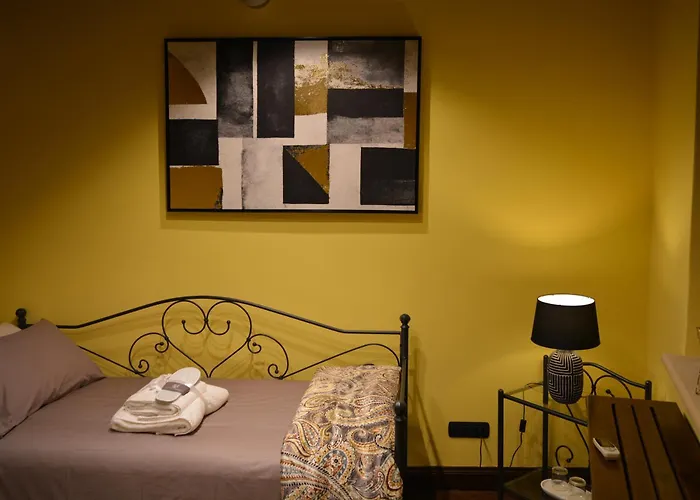 Domus Telesio 住宿加早餐酒店 4*