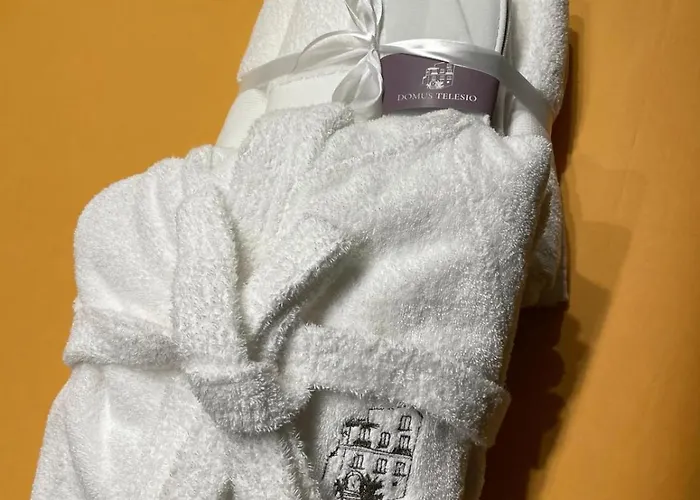 Domus Telesio 住宿加早餐酒店